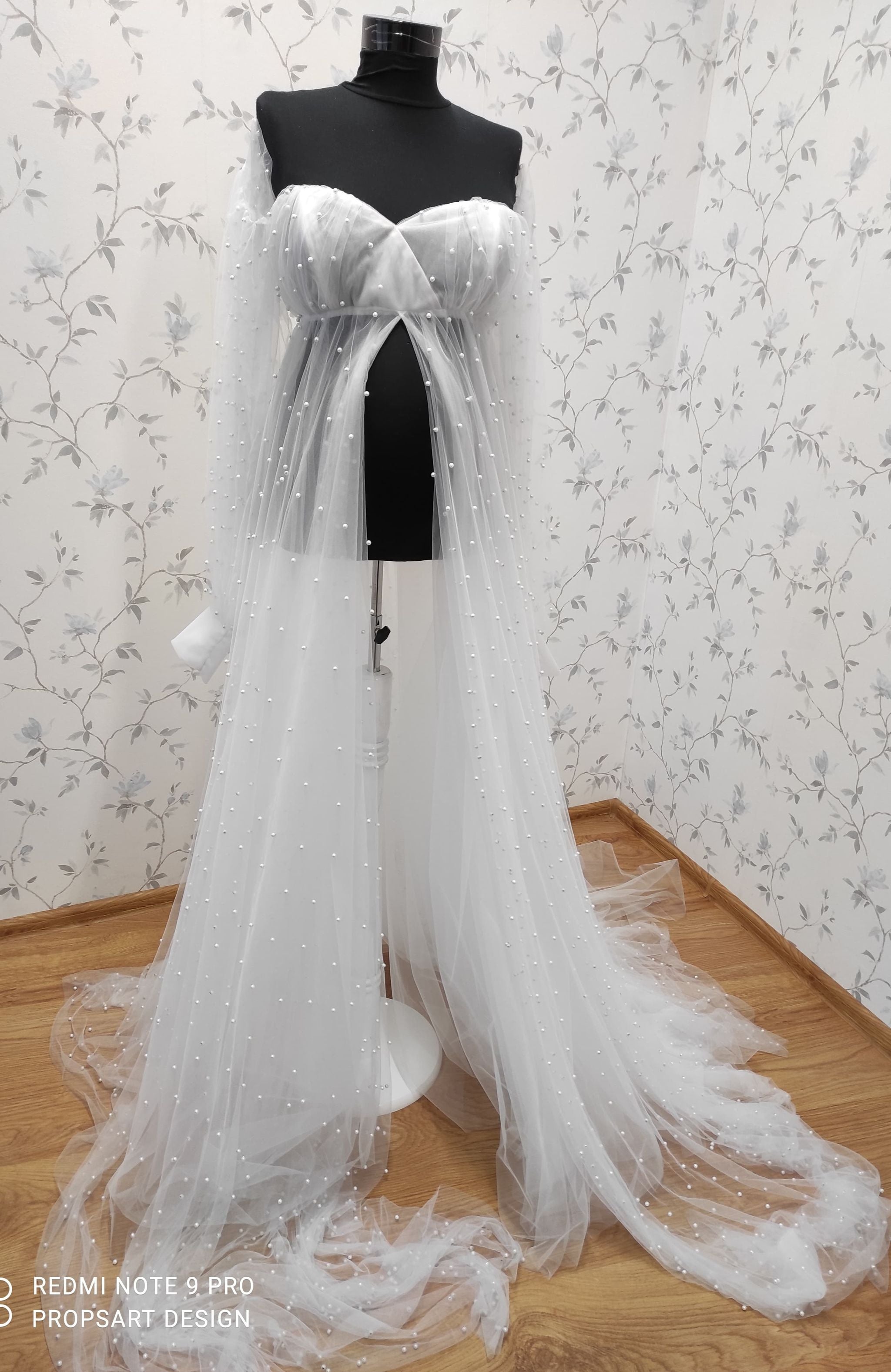 Elegant Maternity Dress for Photoshoots with Pearls "Luna" PropsandDrops Elegant Maternity Dress for Photoshoots with Pearls "Luna" PropsandDrops