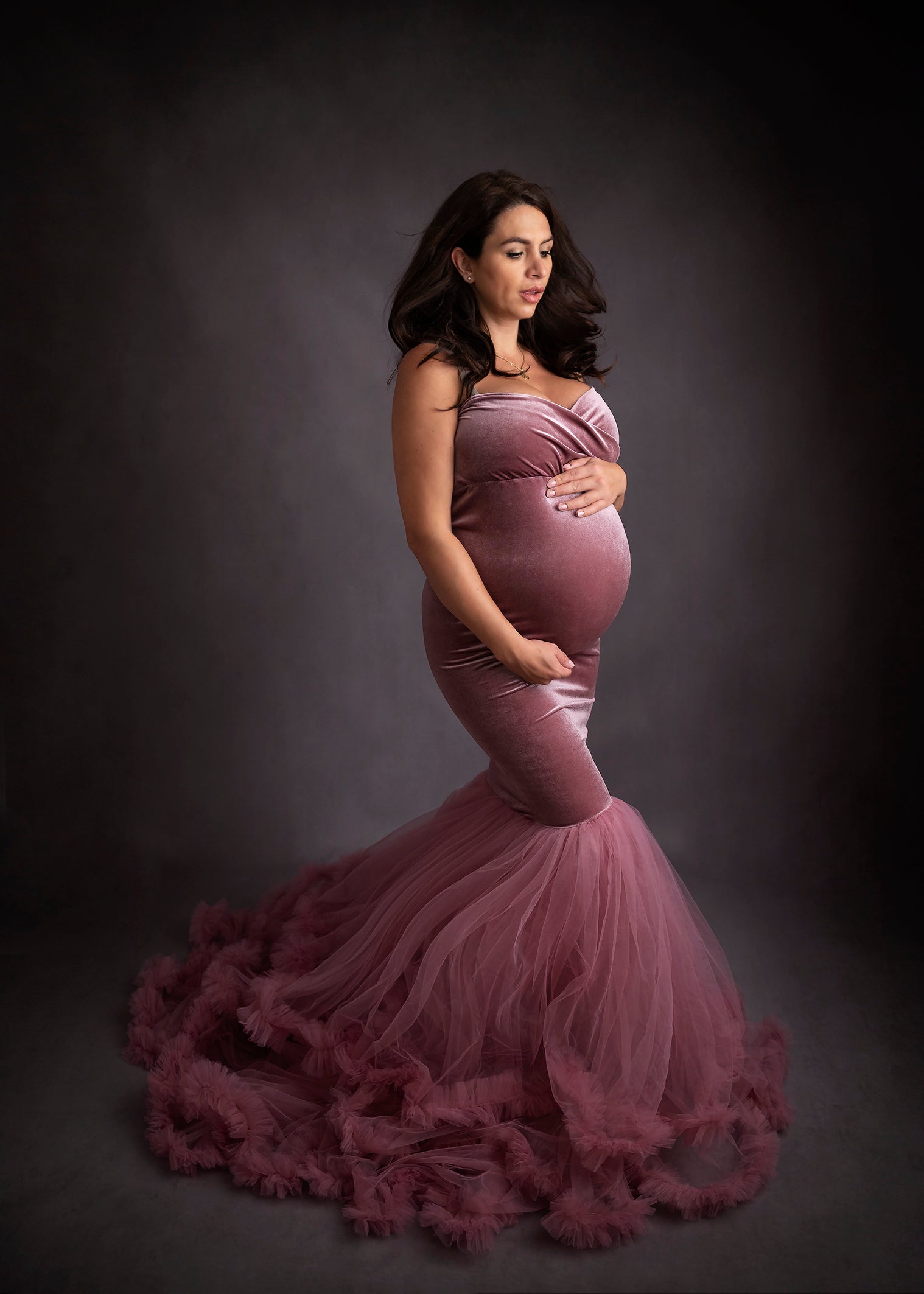 Elegant Maternity Dress for Photoshoot with tulle " Jessica" PropsandDrops Elegant Maternity Dress for Photoshoot with tulle " Jessica" PropsandDrops